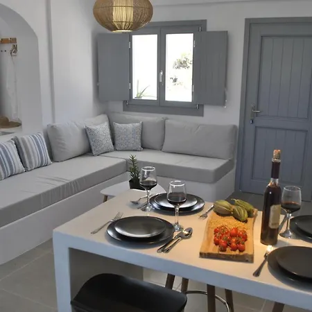 The Vine * Vourvoúlos