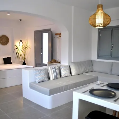 The Vine * Vourvoúlos