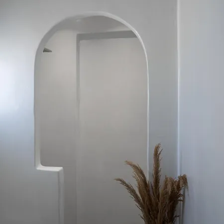 The Vine * Vourvoúlos