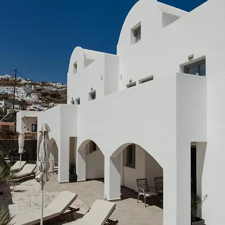 The Vine Vourvoulos