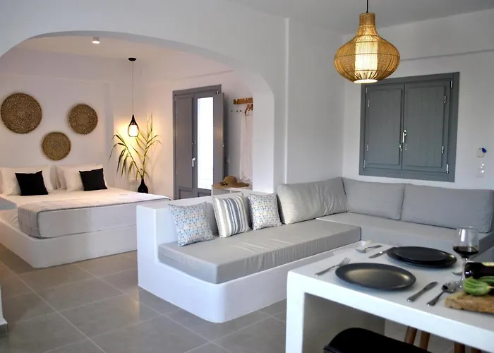 The Vine * Vourvoúlos