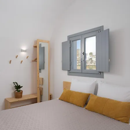 The Vine * Vourvoúlos